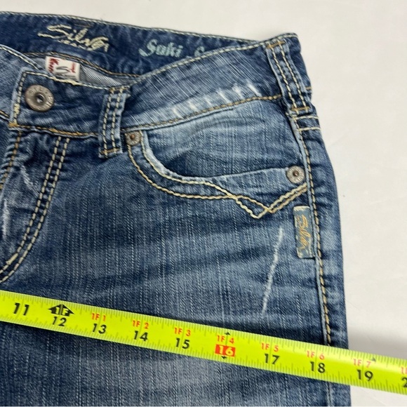 SILVER Women’s Blue Jeans Size 7/8 (29) SUKI Surplus Button Pockets Distressed - Picture 12 of 16